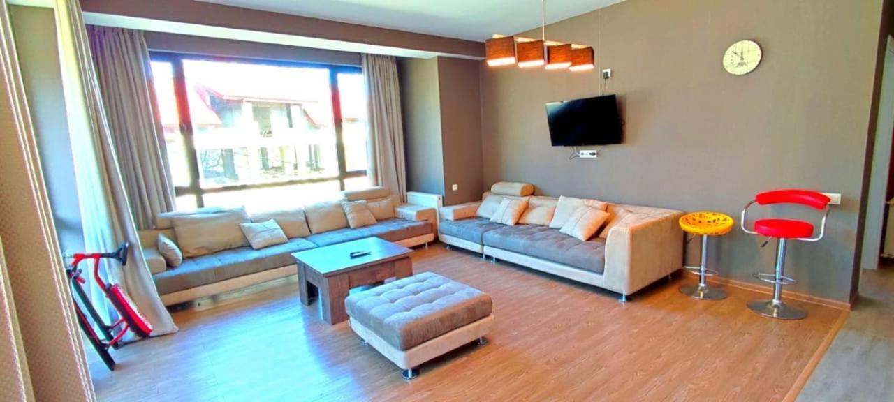 Cozy Flat In